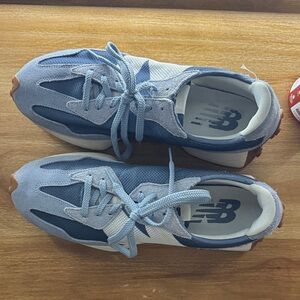 New Balance 327 Light Blue and White Sneakers